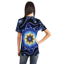 Load image into Gallery viewer, Terentia T-shirt